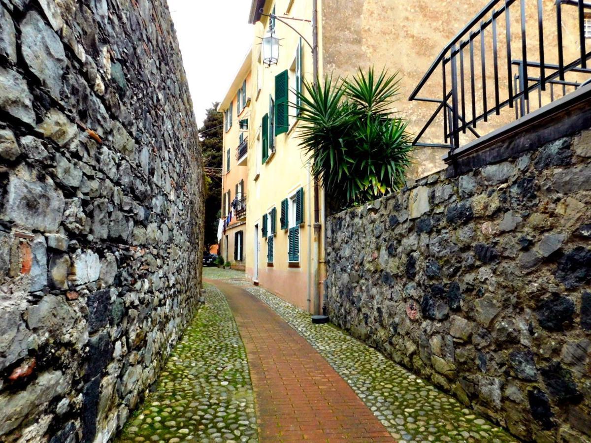 Bellissima Casa Nel Centro Storico!!! Διαμέρισμα Λεβάντο Εξωτερικό φωτογραφία